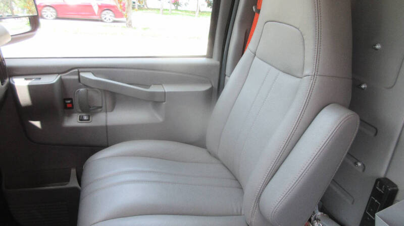 2019 Chevrolet Express 2500