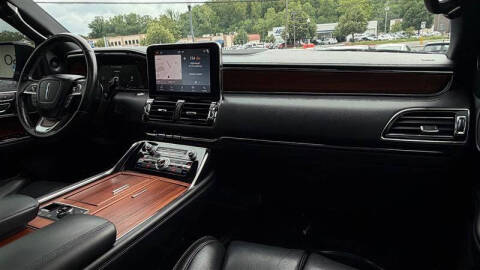 2018 Lincoln Navigator L Select