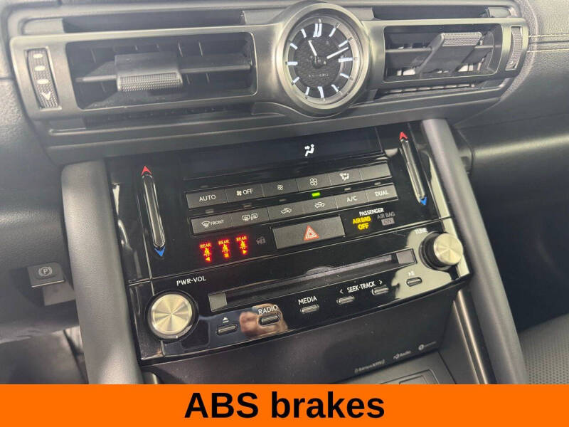 2024 Lexus IS 350 F SPORT Design