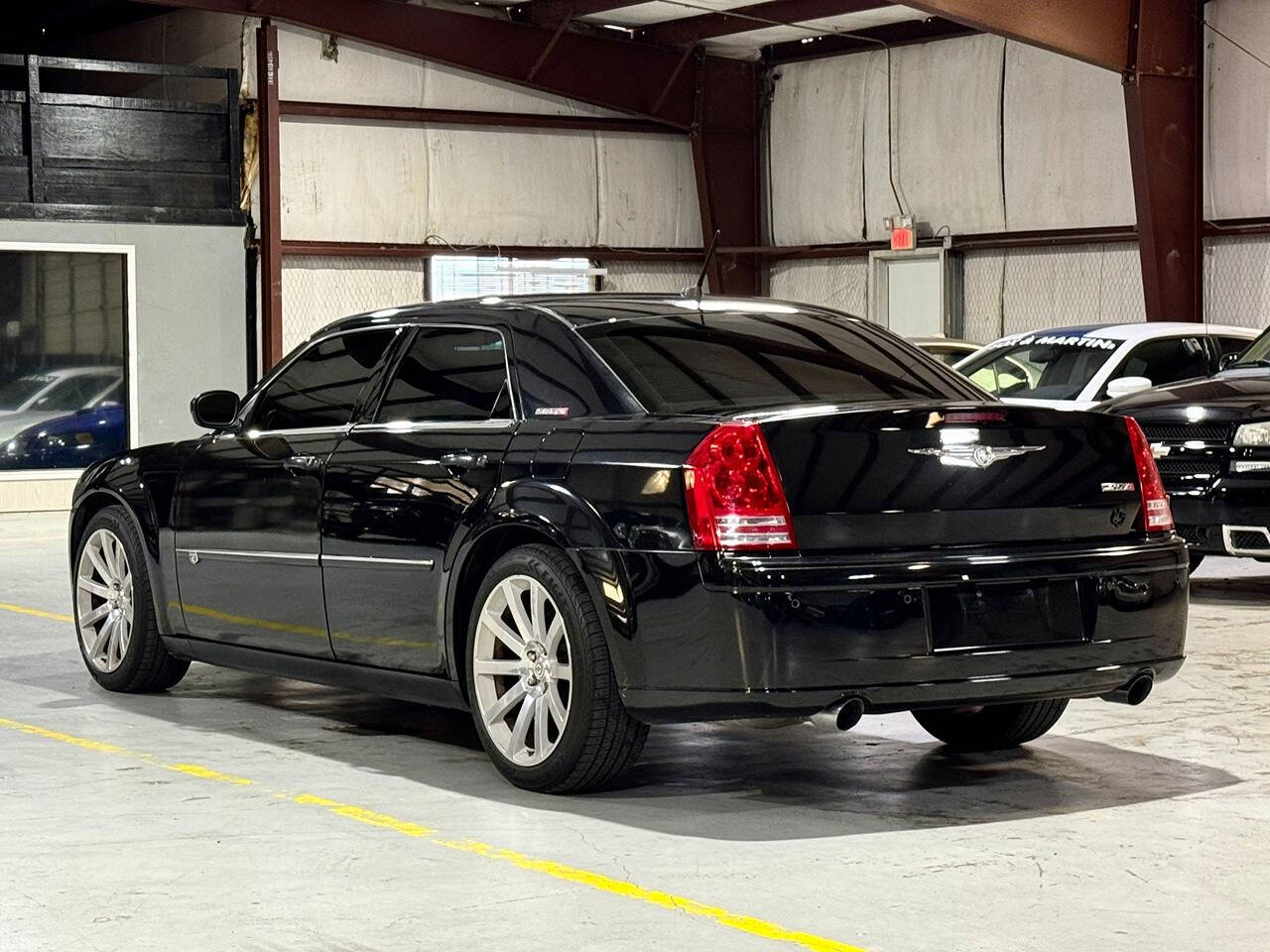 2008 Chrysler 300 for sale at Carnival Car Company in Victoria, TX