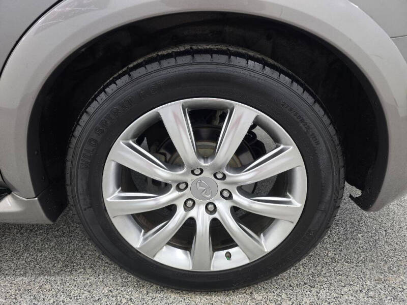 2014 Infiniti QX80