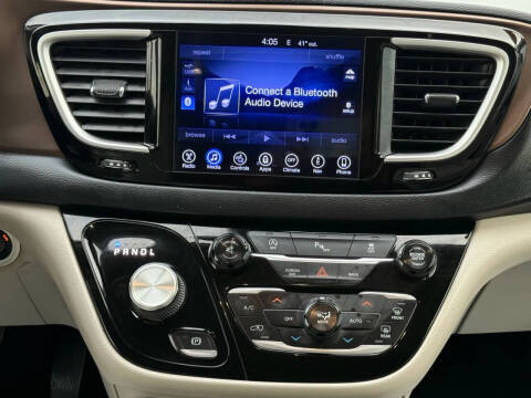 2017 Chrysler Pacifica