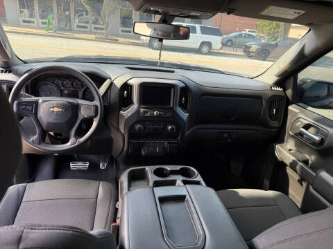 2020 Chevrolet Silverado 1500 Custom