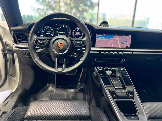 2020 Porsche 911 Carrera S