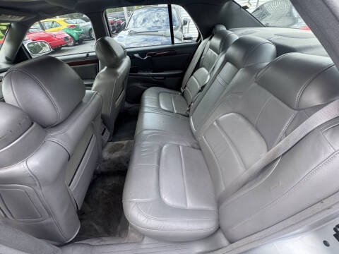 2002 Cadillac DeVille DTS