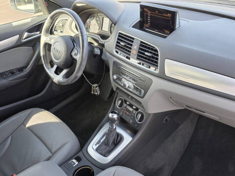 2016 Audi Q3 2.0T quattro Premium Plus