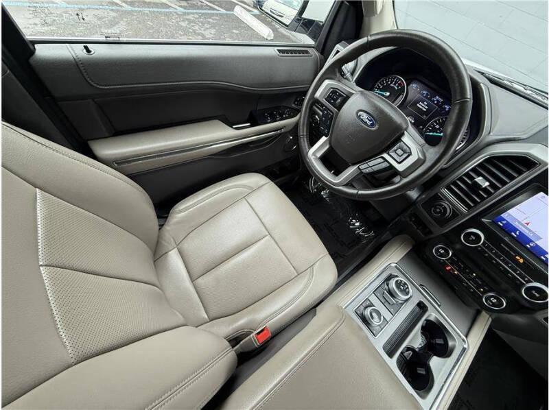 2021 Ford Expedition MAX XLT