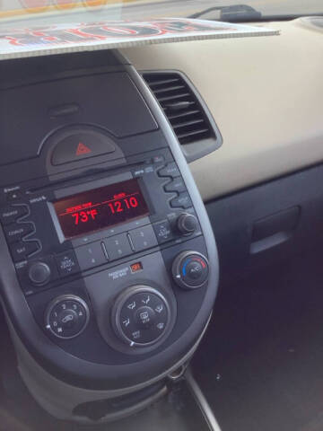 2010 Kia Soul +