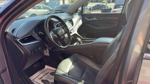 2020 Buick Enclave Essence