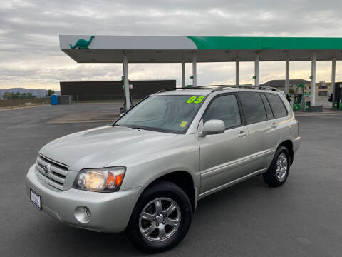 2005 Toyota Highlander for sale at Evolution Auto Sales LLC in Springville UT