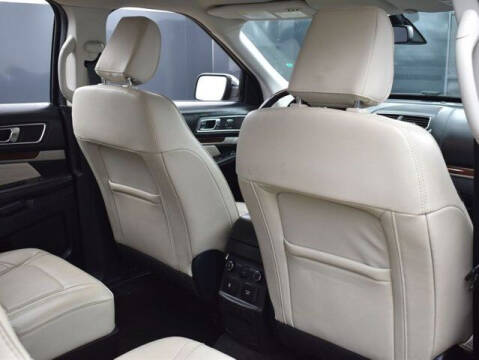 2018 Ford Explorer Platinum