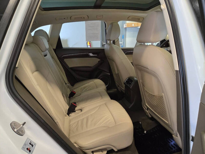 2015 Audi Q5 2.0T quattro Premium Plus