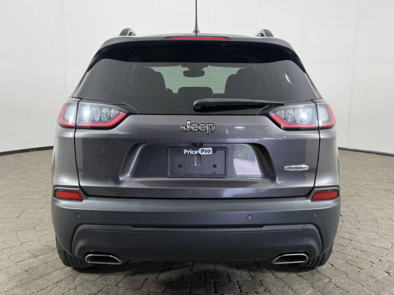 2022 Jeep Cherokee Latitude Lux