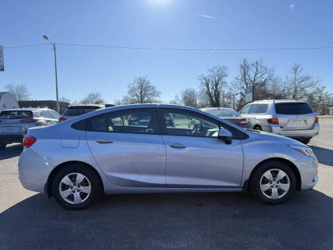 2017 Chevrolet Cruze LS Auto