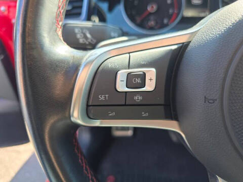 2021 Volkswagen Golf GTI SE