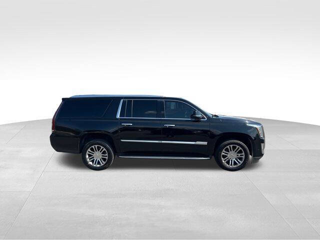 2019 Cadillac Escalade ESV Standard