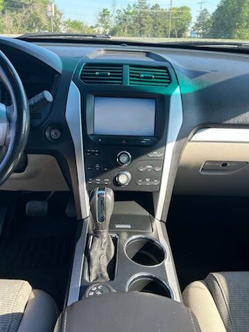 2012 Ford Explorer XLT