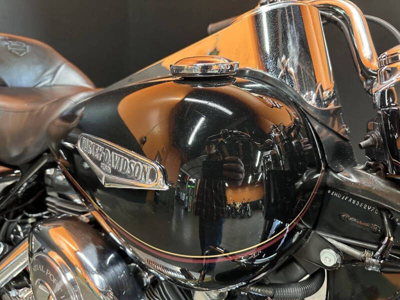 2002 Harley-Davidson FLHRC - Road King Classi
