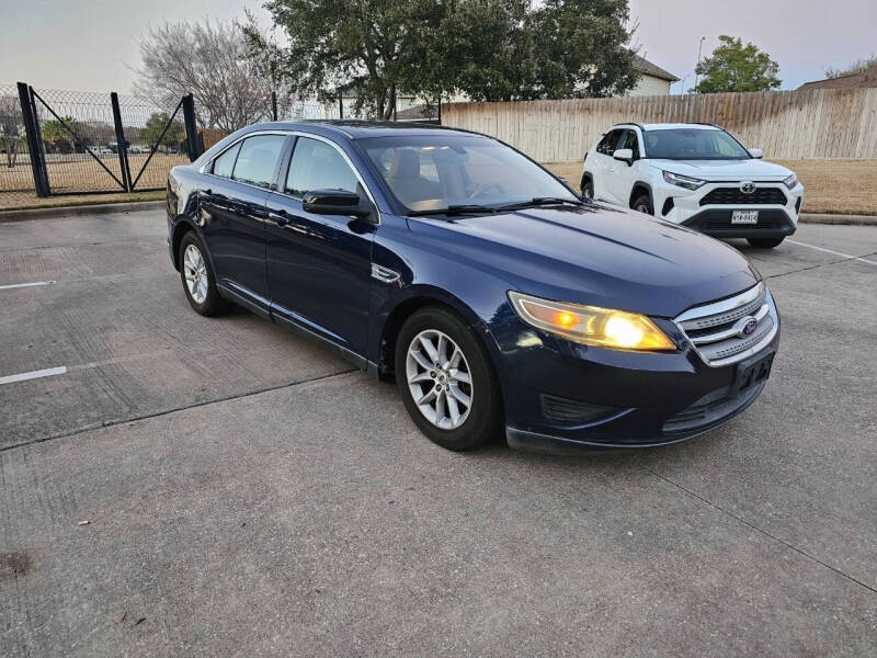 2012 Ford Taurus SE