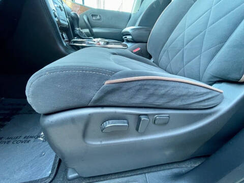 2017 Nissan Armada SV