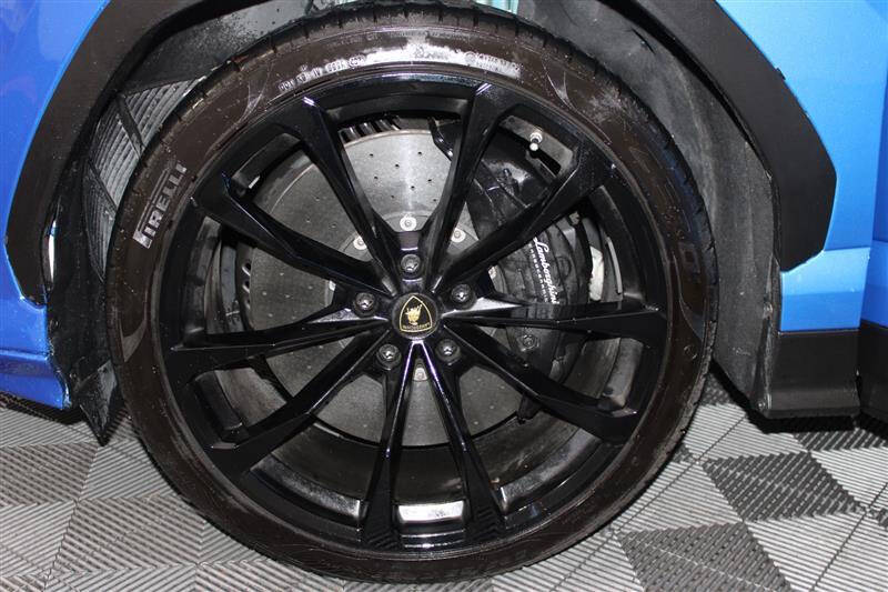 2019 Lamborghini Urus