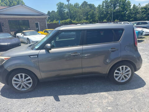 2018 Kia Soul +