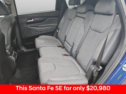 2023 Hyundai Santa Fe SE
