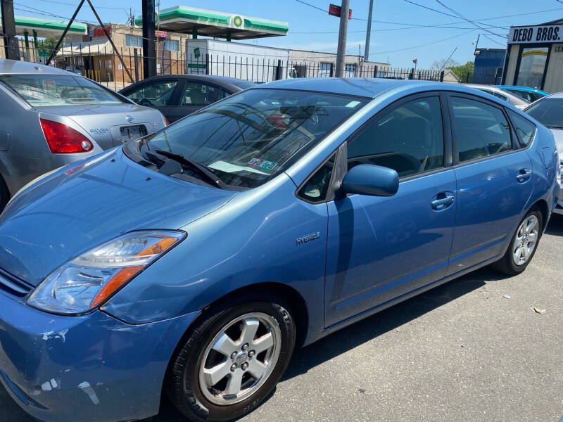 2008 Toyota Prius for sale at Debo Bros Auto Sales in Philadelphia PA