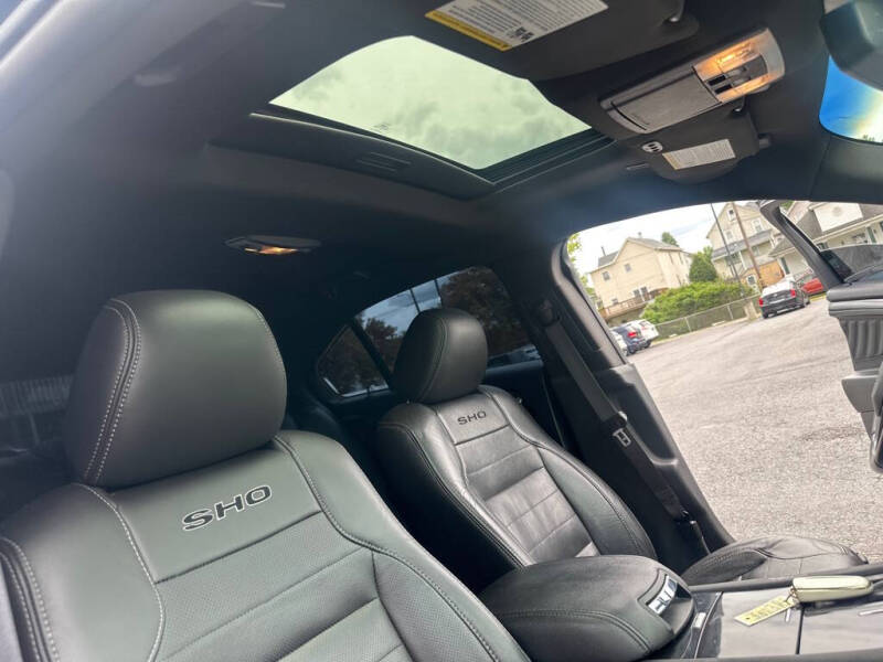 2013 Ford Taurus SHO