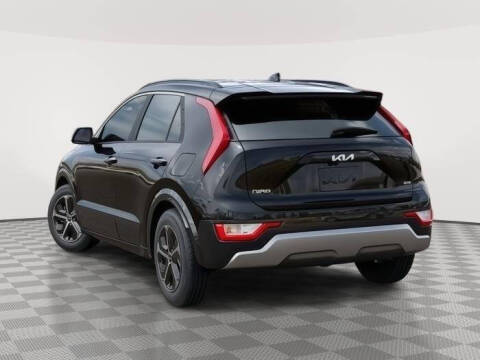 2025 Kia Niro SX