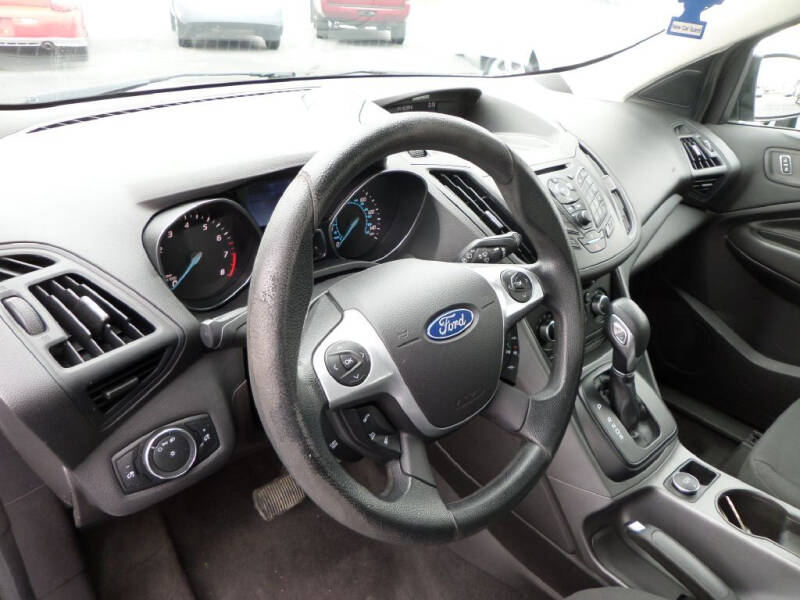 2014 Ford Escape S