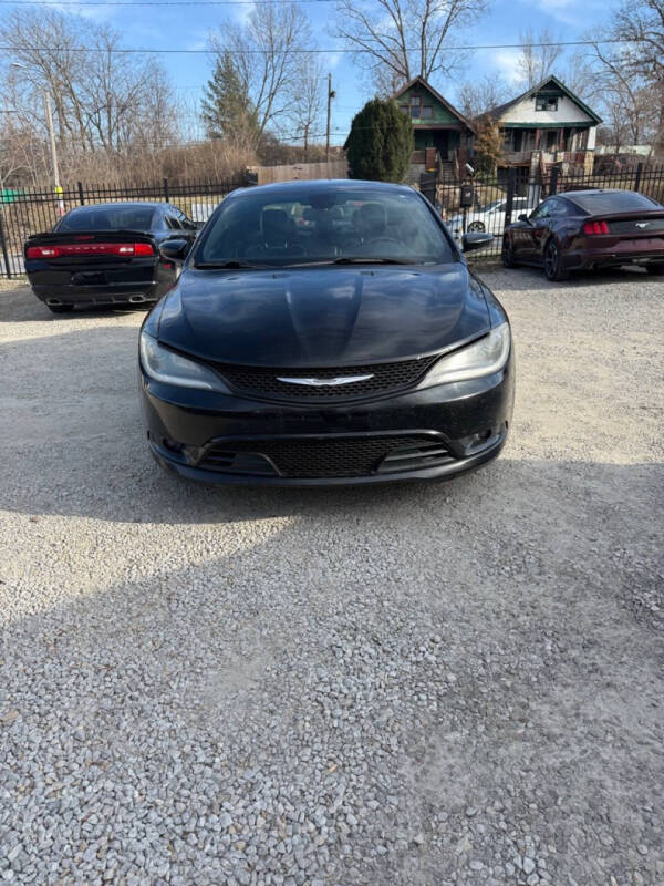 2015 Chrysler 200 S