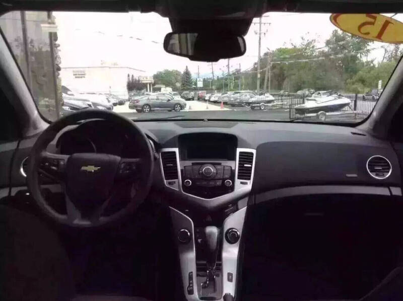 2015 Chevrolet Cruze 1LT Auto