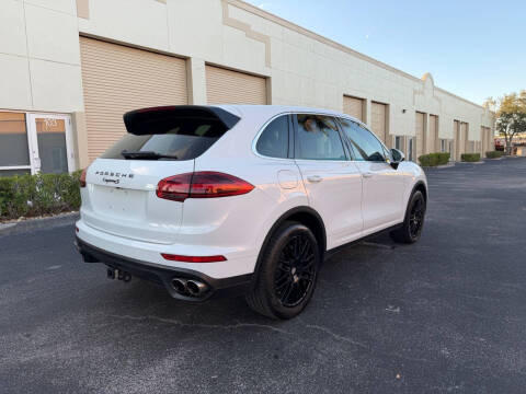2015 Porsche Cayenne S