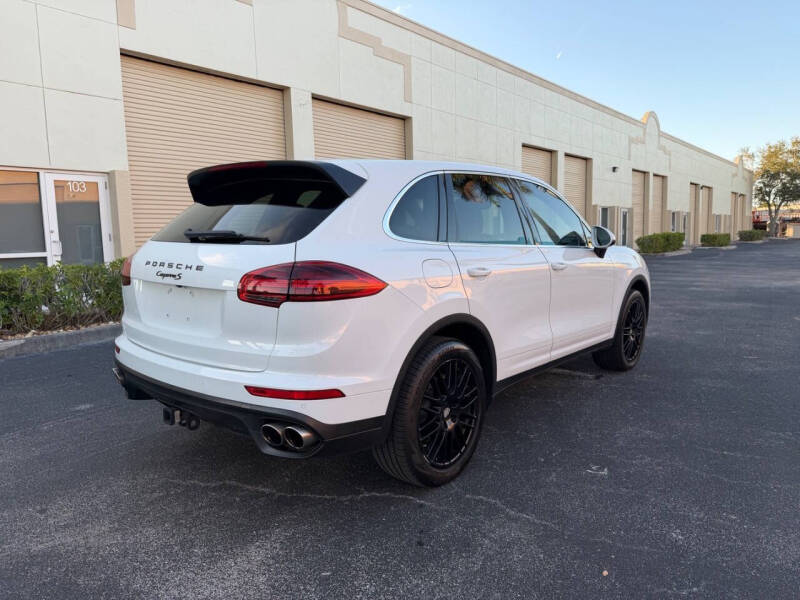2015 Porsche Cayenne S