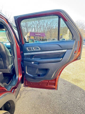 2016 Ford Explorer Sport