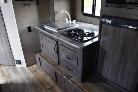 2019 Pacific Coachworks Mighty Lite Mini