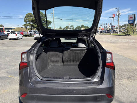 2021 Toyota Prius XLE