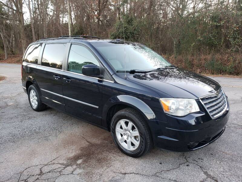 2010 Chrysler Town and Country for sale at GEORGIA AUTO DEALER, LLC in Buford GA