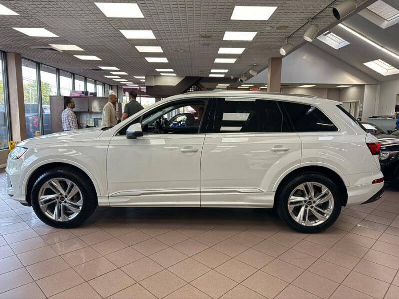 2023 Audi Q7 quattro Premium Plus 55 TFSI