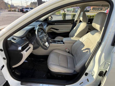 2021 Nissan Altima 2.5 Platinum