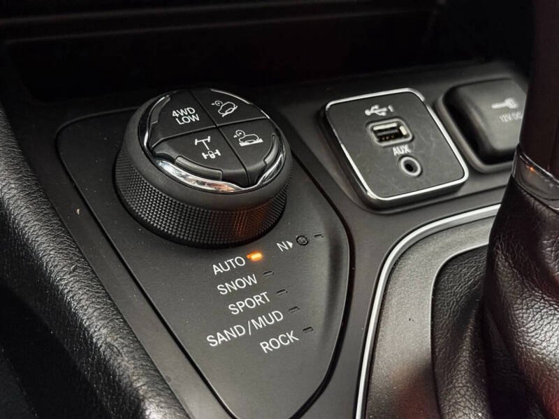 2021 Jeep Cherokee Trailhawk