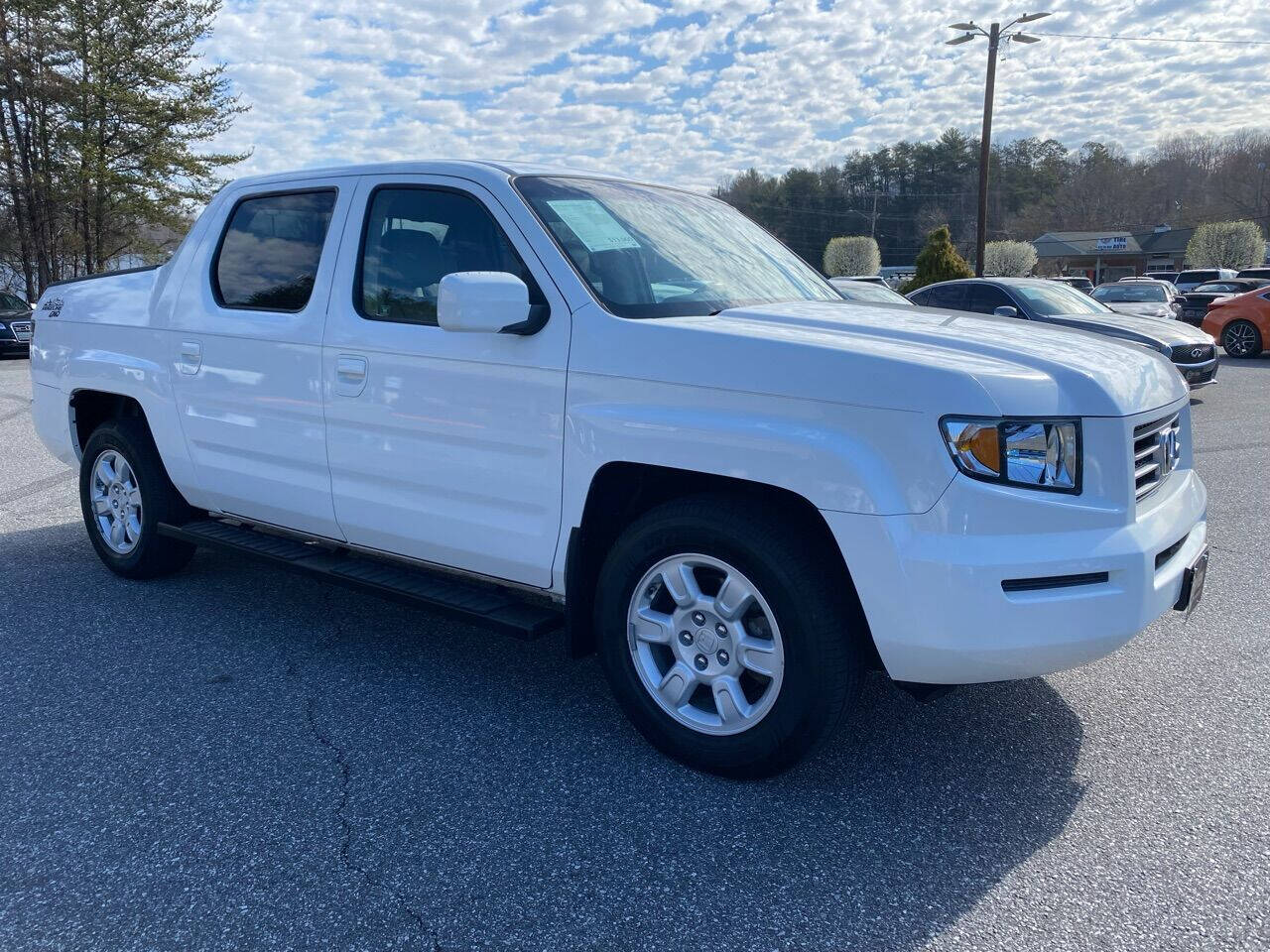 2006 Honda Ridgeline for sale at Driven Pre-Owned in Lenoir, NC