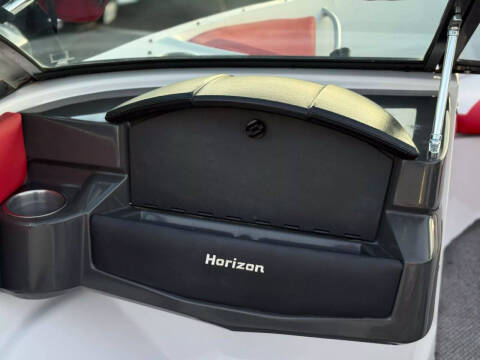 2013 Four Winns 200H