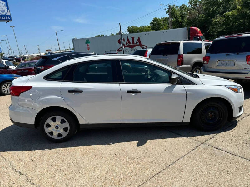 2017 Ford Focus S