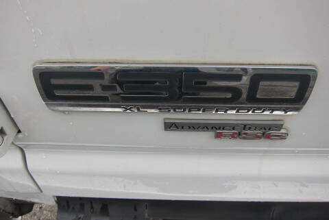 2009 Ford E-Series E-350 SD XLT