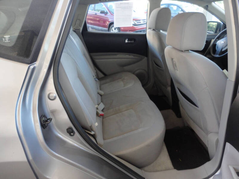 2011 Nissan Rogue S