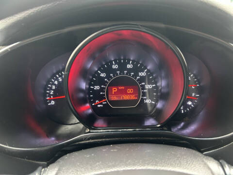 2014 Kia Soul +