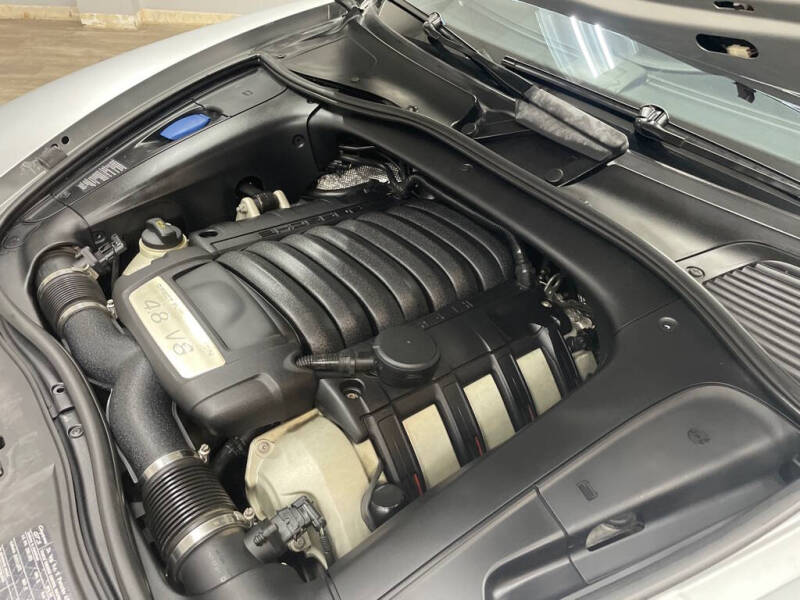 2010 Porsche Cayenne GTS