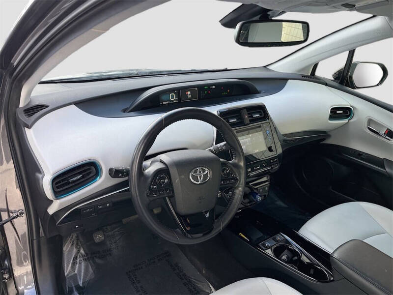 2019 Toyota Prius XLE AWD-e